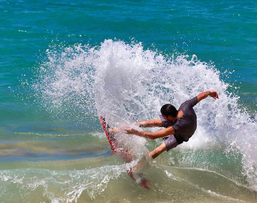 Adventure Travel in Cape Town: From Surfing to Paragliding